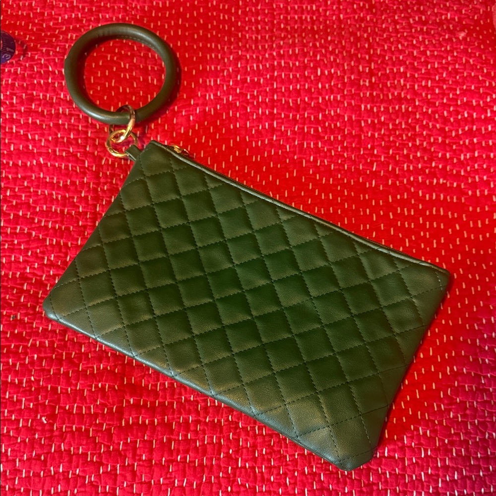 Quilted Green Wristlet Pouch